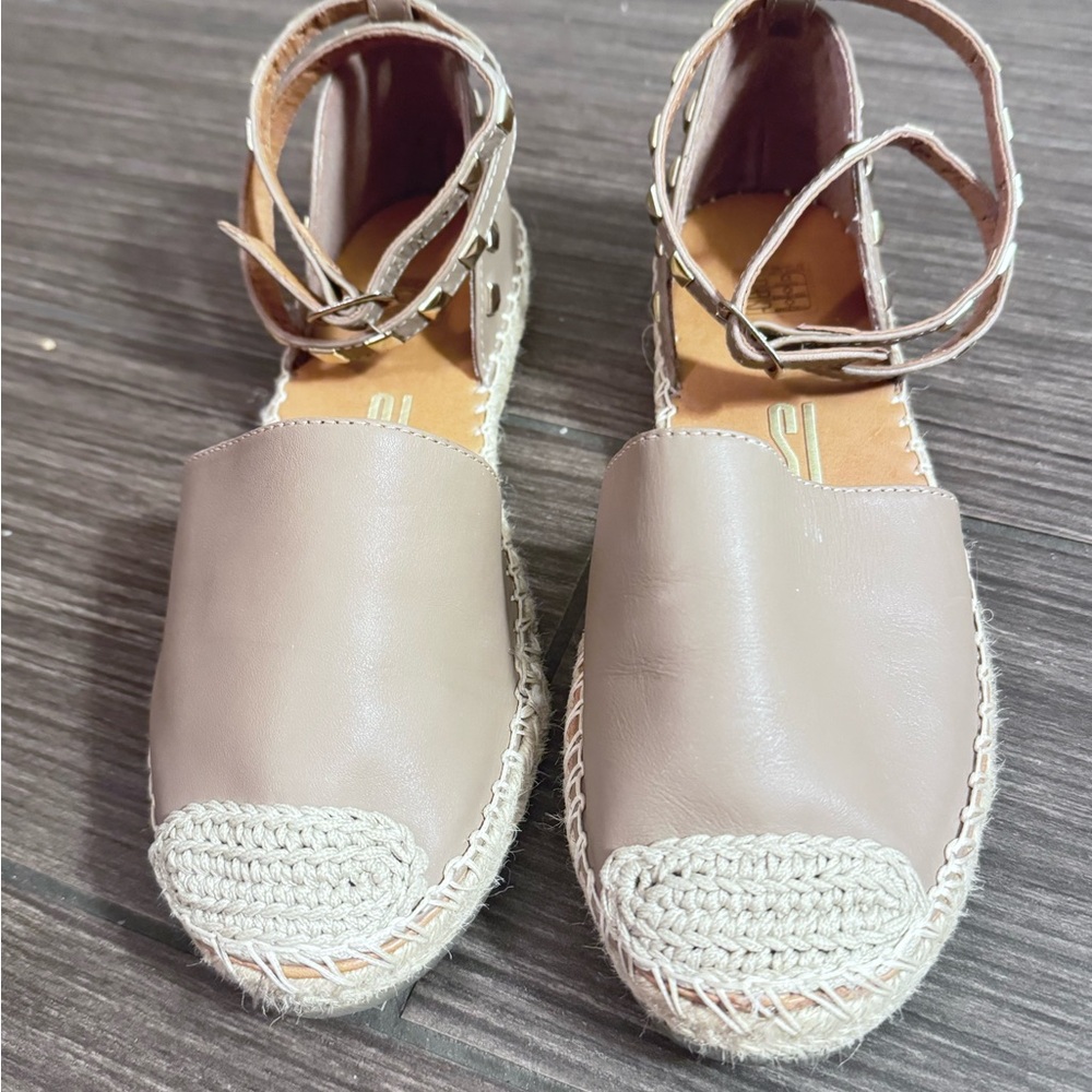 SL tan color espadrille in size 4 ( run big)